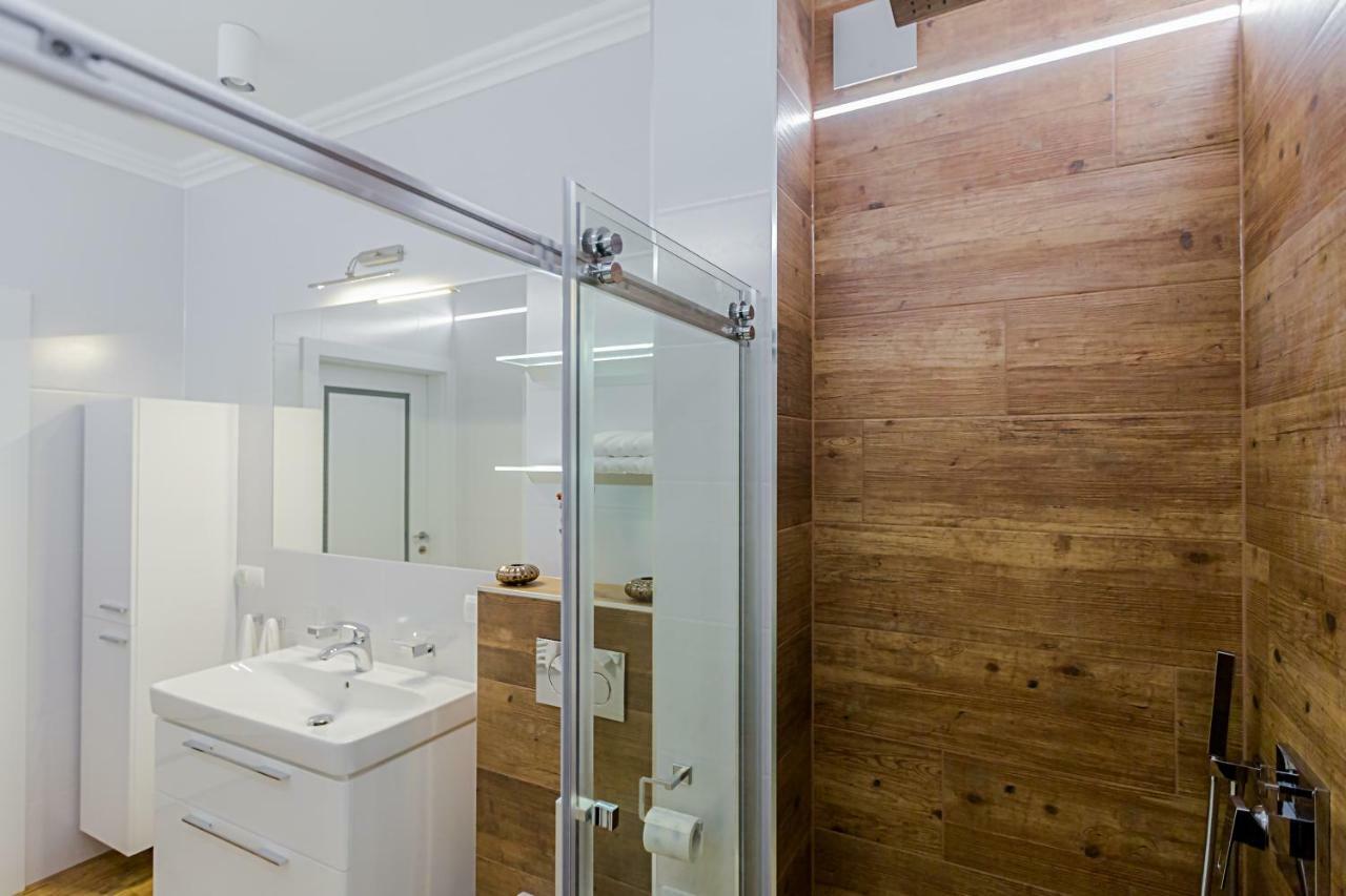 Kings Landing Apartament Krasków Εξωτερικό φωτογραφία