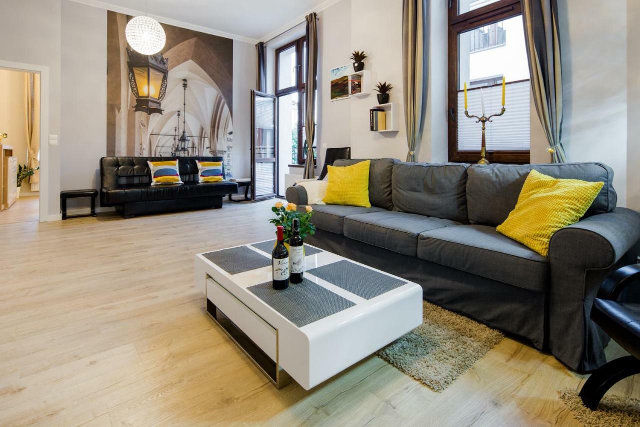 Kings Landing Apartament Krasków Εξωτερικό φωτογραφία