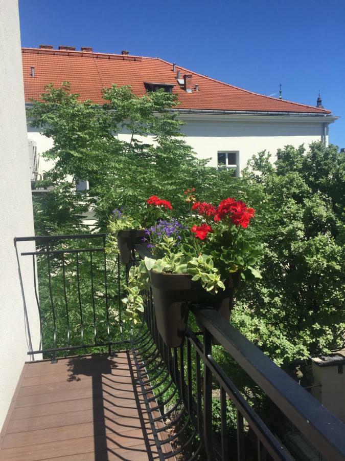 Kings Landing Apartament Krasków Εξωτερικό φωτογραφία